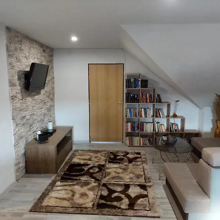 アパート Tatiana *